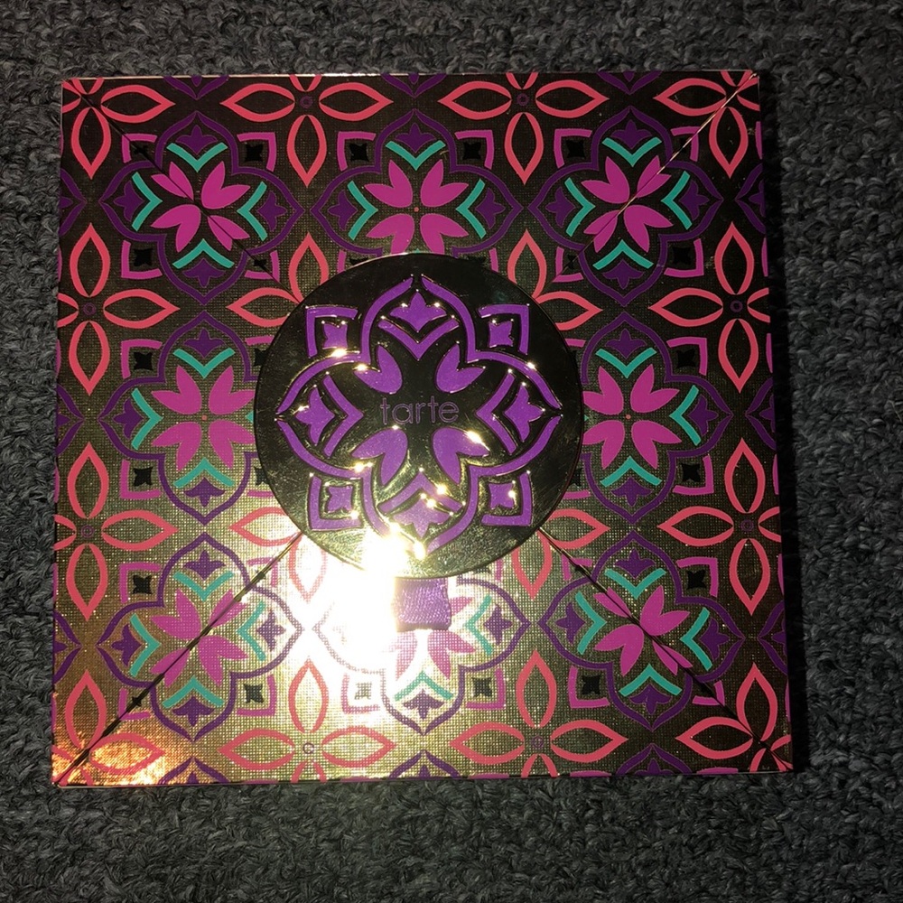 Tarts holiday Palette